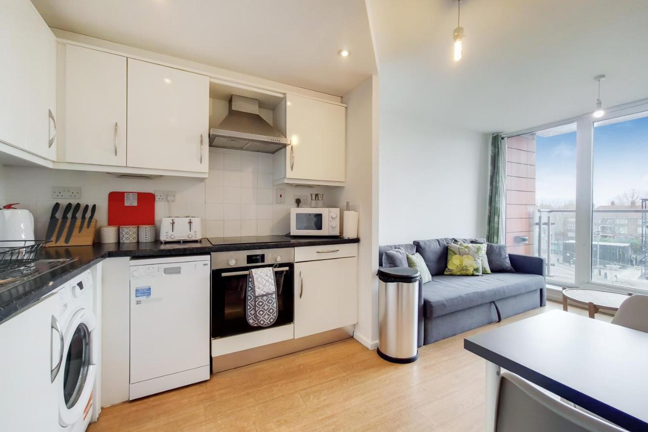 Free Parking - Two Bed Apartment By London Docklands 外观 照片